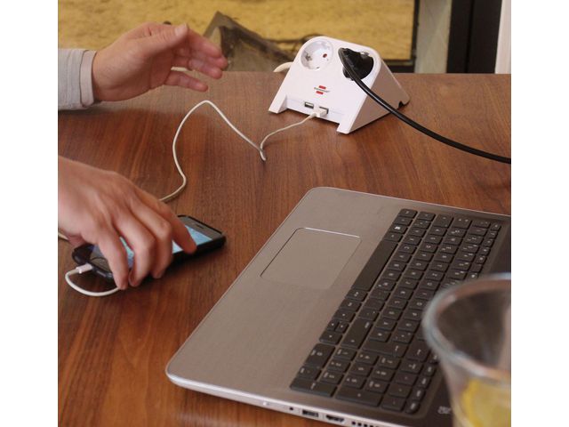 Desktop-Steckdose, 2-fach mit 2 x USB, Weiß